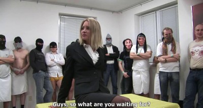 النيك الجماعي التشيكي – الجزء العاشر – 70 رجل ينكحون المهندسة