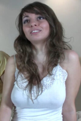 فحل وحبيبته الإسبانية يتناكحان أمام الكاميرا – سكس إسباني مترجم