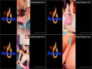 رولا مع طالبتها